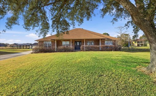 House in Bridge City, Texas, United States 1