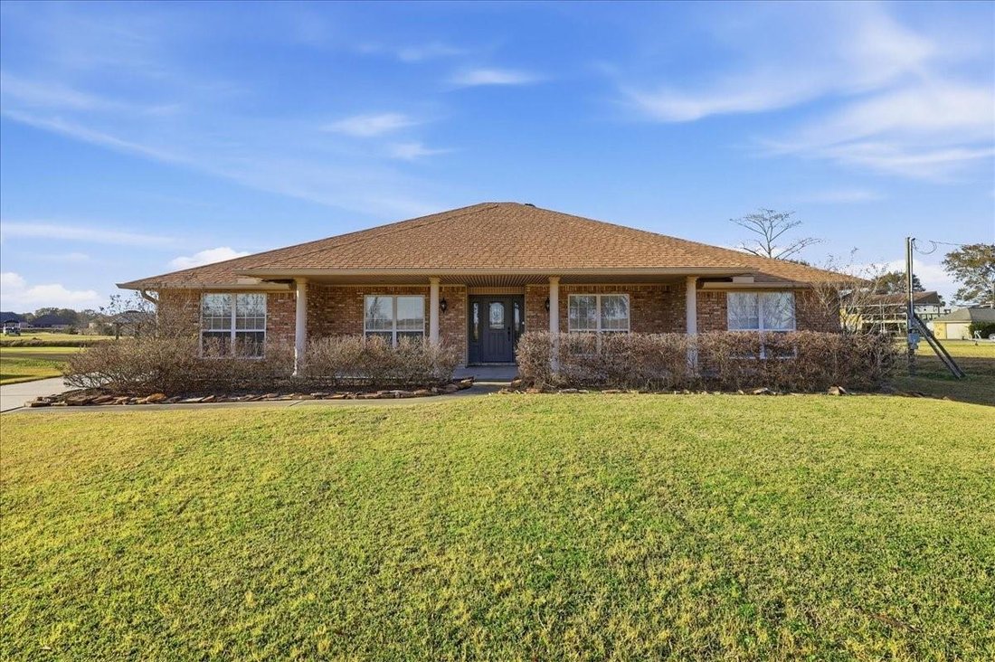 House in Bridge City, Texas, United States 2 - 17210447