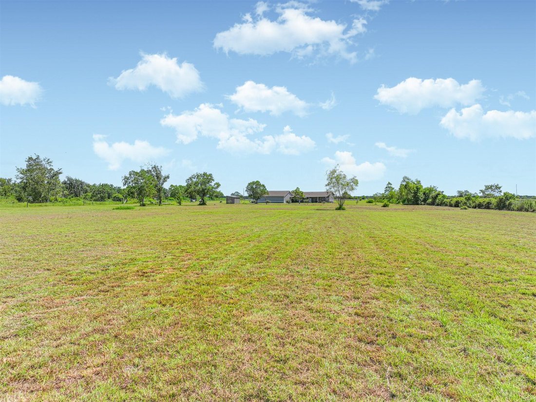 House in Angleton, Texas, United States 4 - 17208228