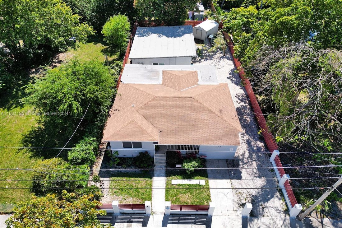 Miami, Florida, United States 3 - 17205385