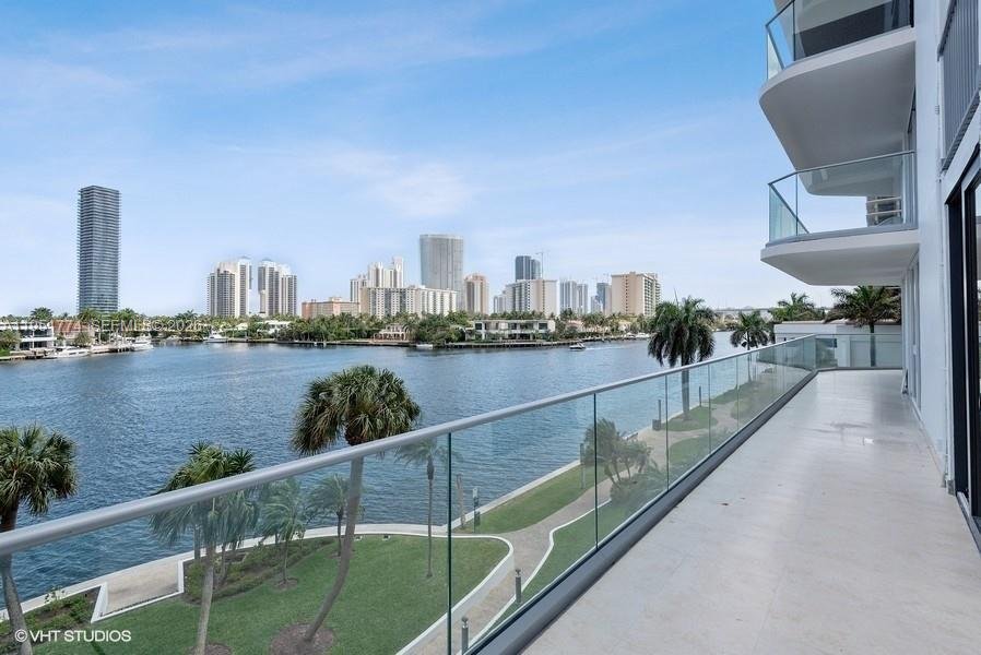 Condo in Aventura, Florida, United States 4 - 17205278