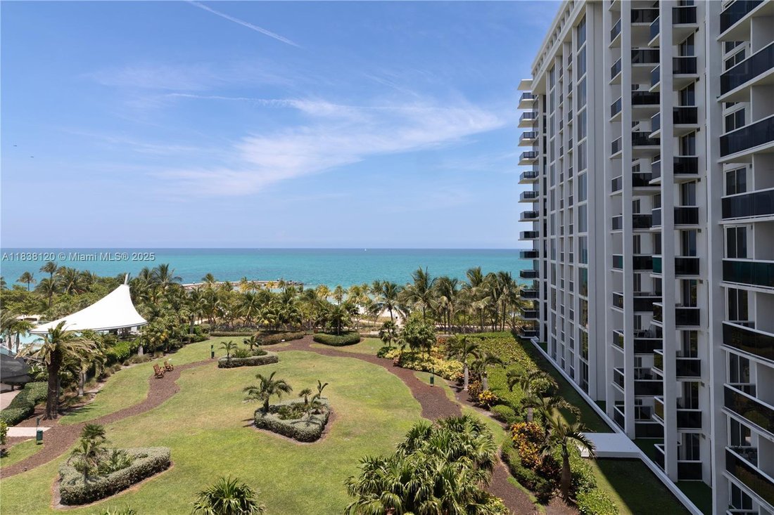 Condo in Bal Harbour, Florida, United States 1 - 17209548