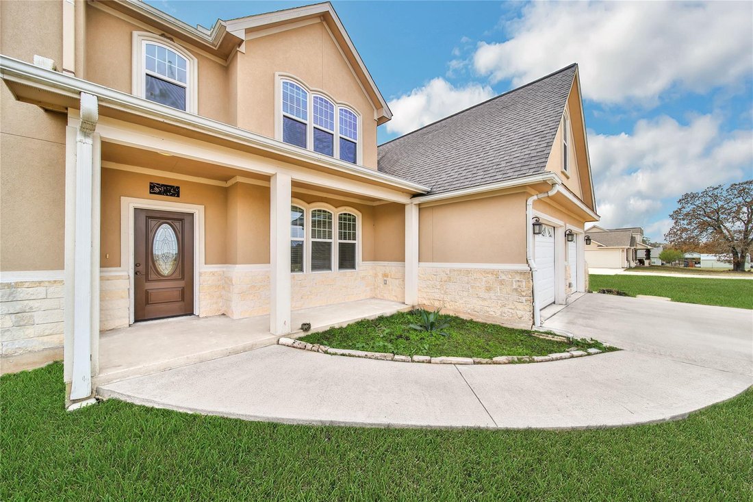 House in Oakhurst, Texas, United States 3 - 17209637