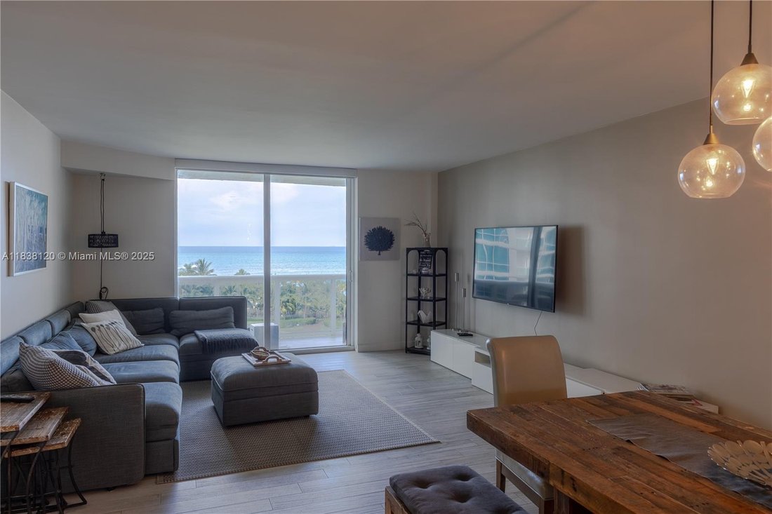 Condo in Bal Harbour, Florida, United States 3 - 17209548