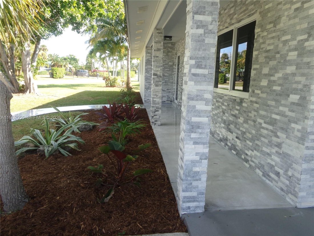 House in Fort Pierce, Florida, United States 5 - 17206008
