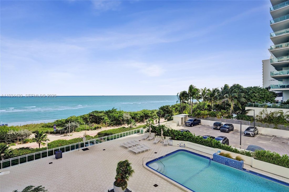 Condo in Miami Beach, Florida, United States 1 - 17204382