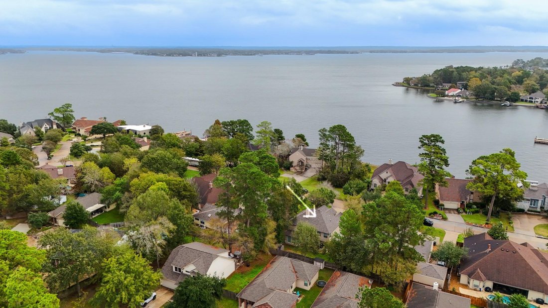 House in Montgomery, Texas, United States 2 - 17209773