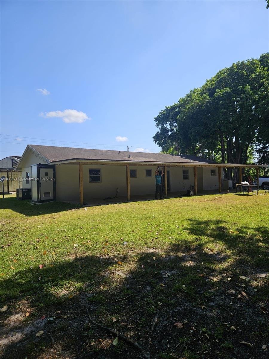 House in Miami, Florida, United States 4 - 17208074