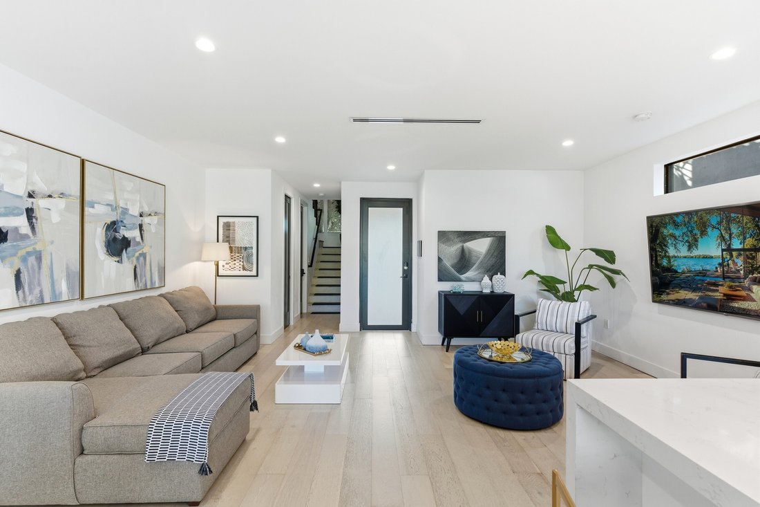 Condo in Miami, Florida, United States 5 - 17211425