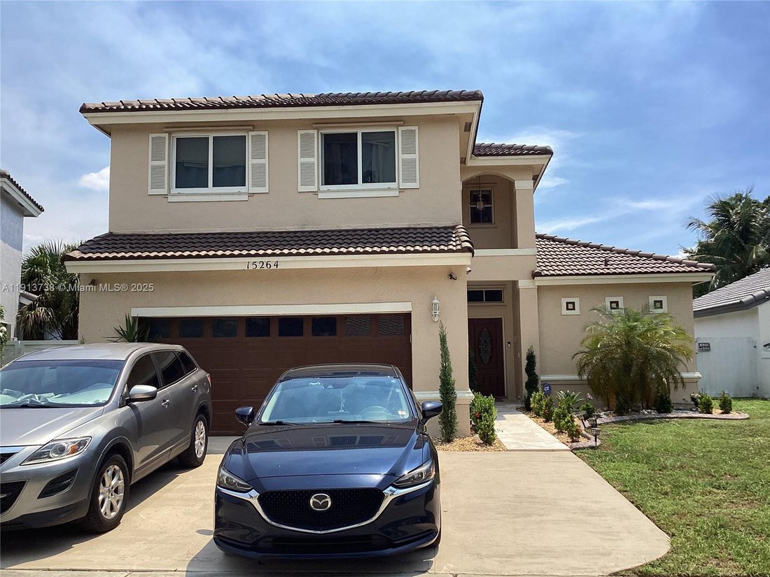 House in Miramar, Florida, United States 1 - 17206027