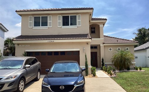 House in Miramar, Florida, United States 1