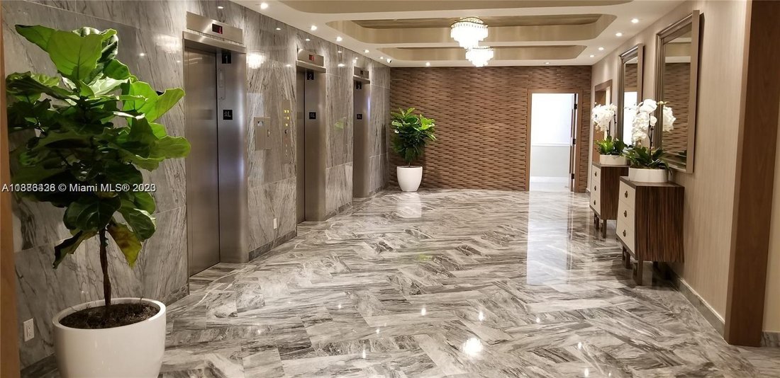 Condo in Miami Beach, Florida, United States 5 - 17203051
