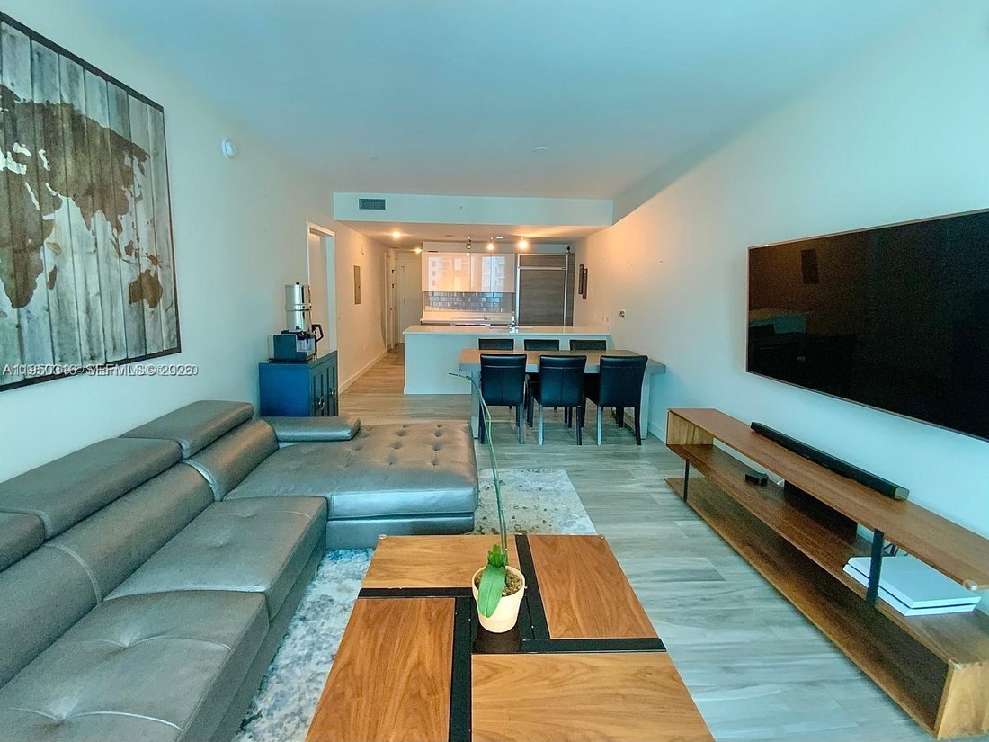 Condo in Miami, Florida, United States 1 - 17202510