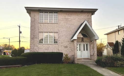 Apartment in La Grange, Illinois, United States 1