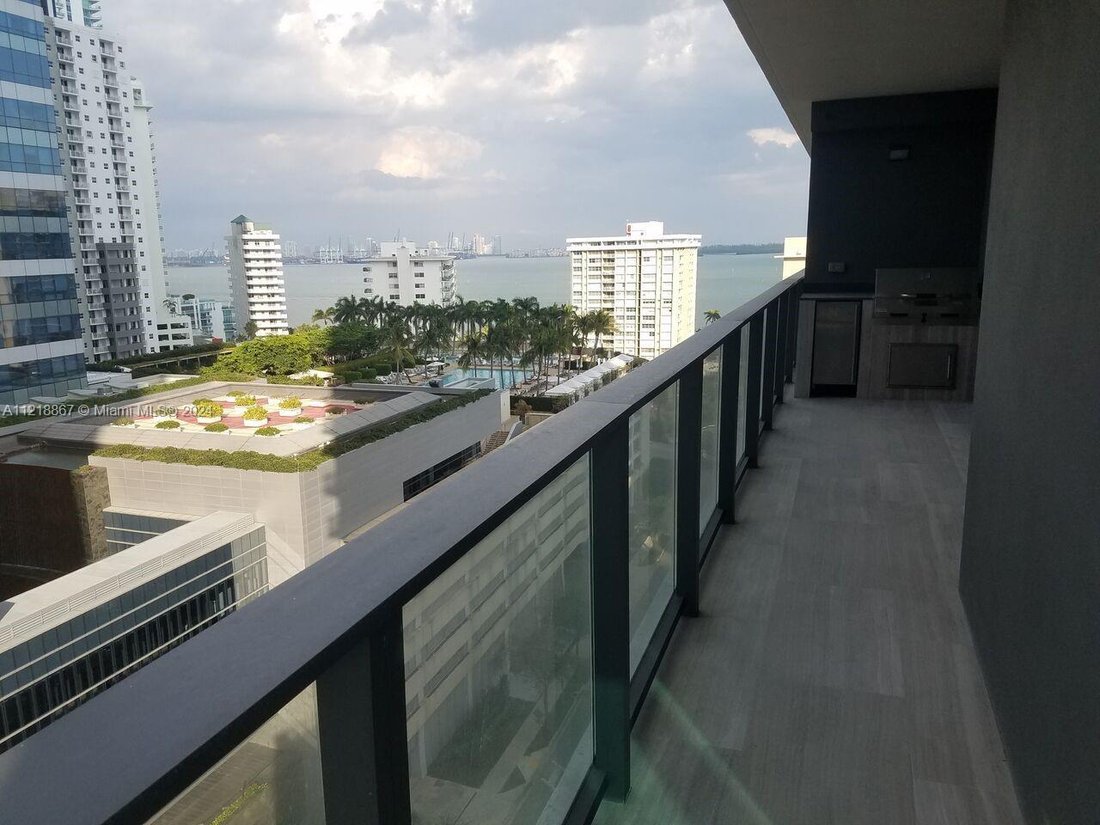 Condo in Miami, Florida, United States 1 - 17206254