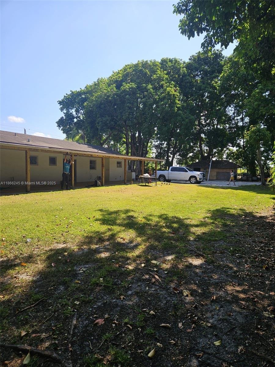 House in Miami, Florida, United States 3 - 17208074