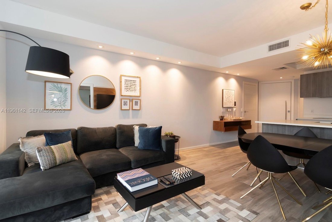 Condo in Miami, Florida, United States 5 - 17205600