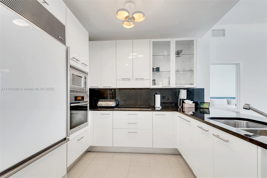 Condo in Miami Beach, Florida, United States 2 - 17202030