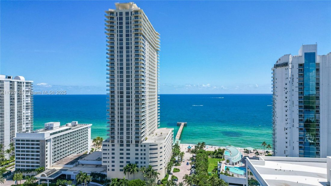 Condo in Sunny Isles Beach, Florida, United States 2 - 17203566