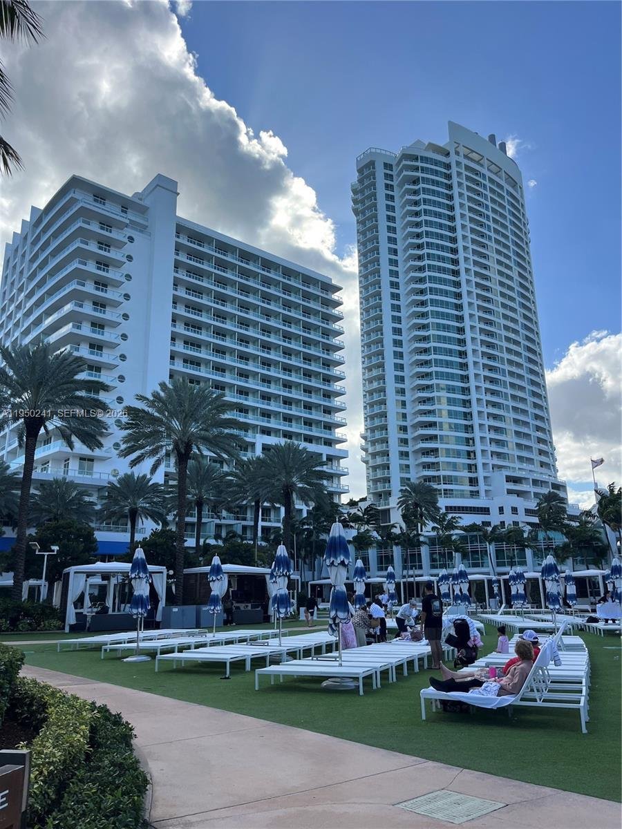 Condo in Miami Beach, Florida, United States 2 - 17202428