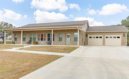 House in Yoakum, Texas, United States 1
