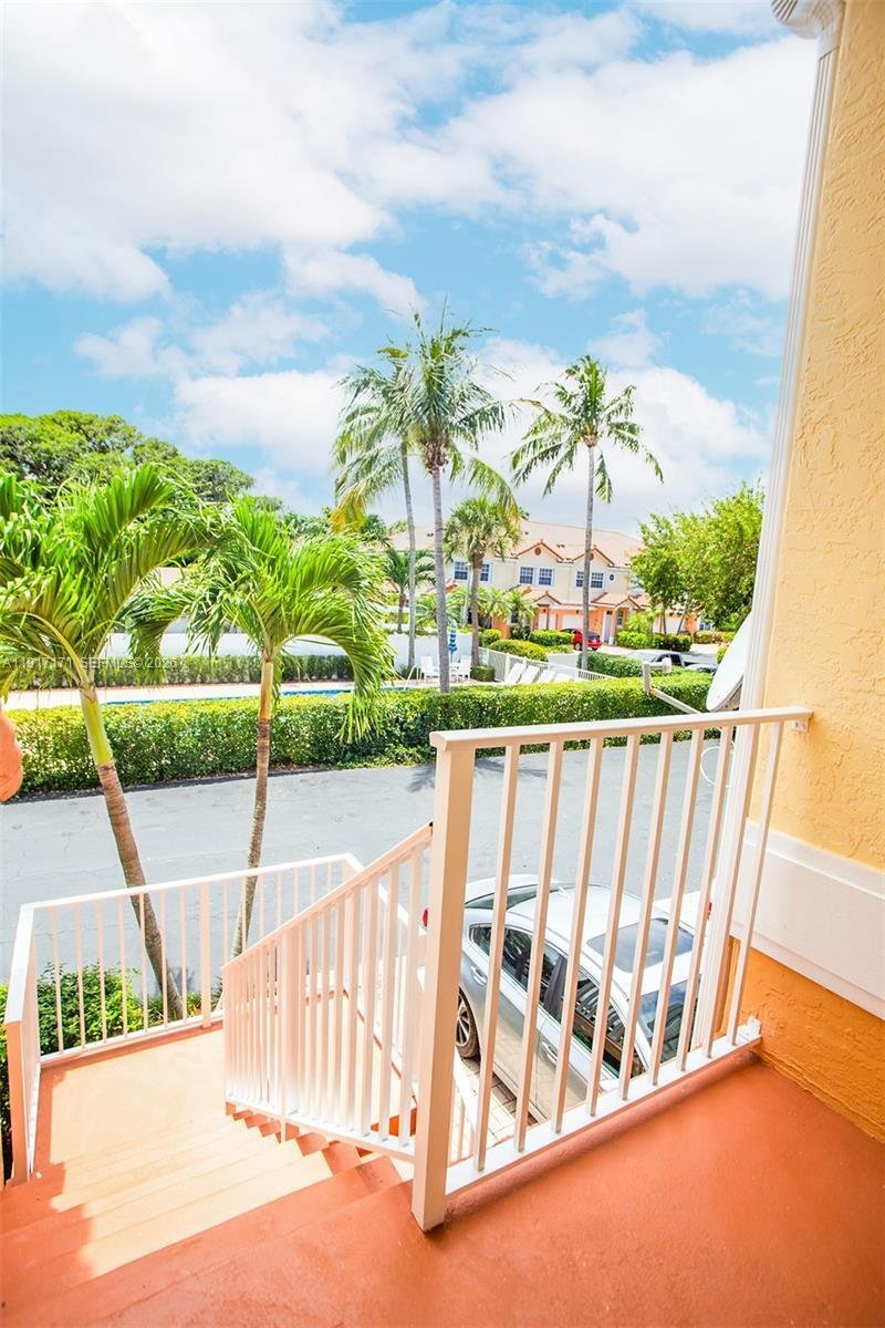 Townhouse in Deerfield Beach, Florida, United States 5 - 17202120