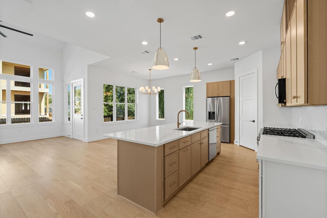 House in Houston, Texas, United States 4 - 17207189
