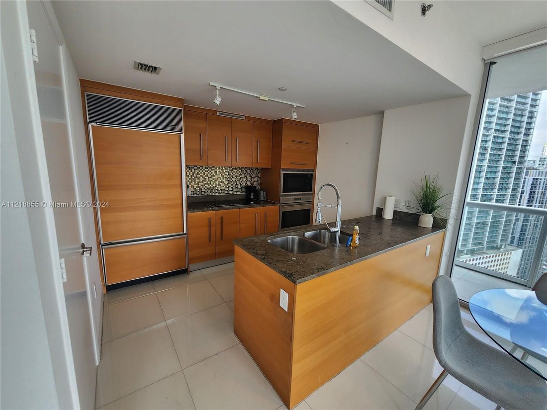 Condo in Miami, Florida, United States 3 - 17209887