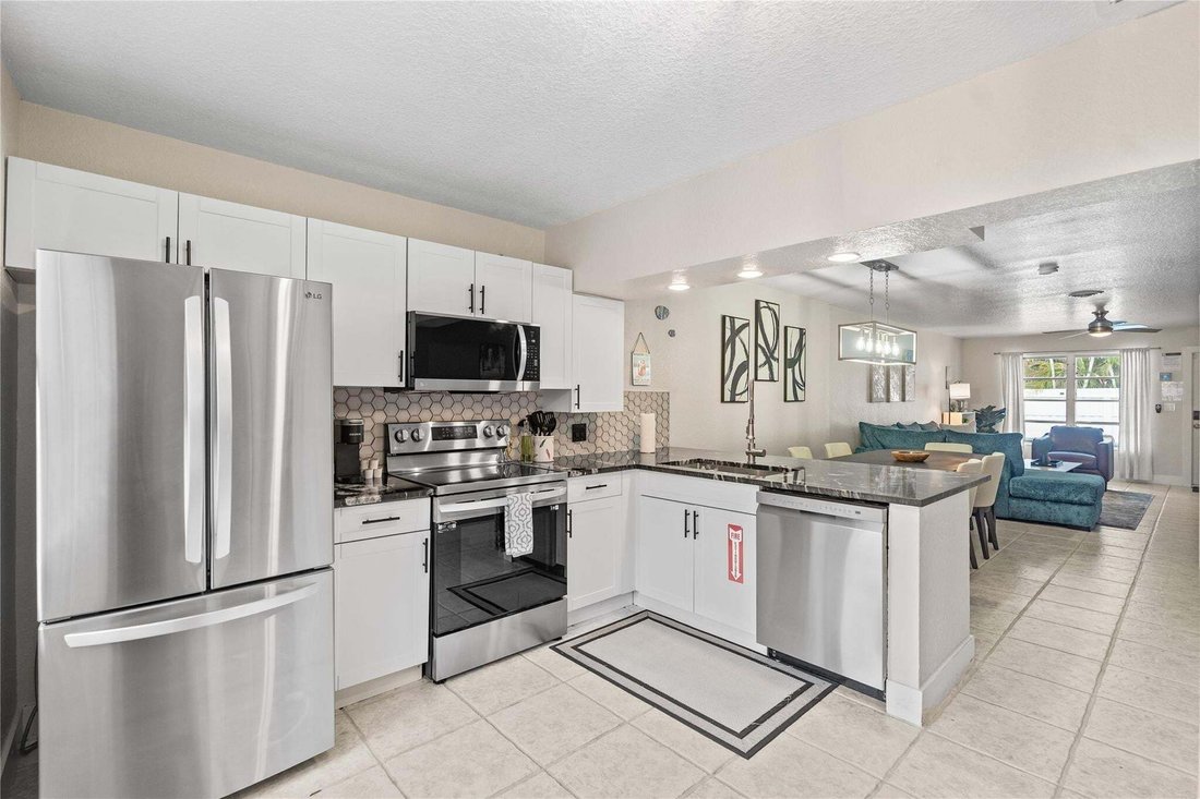 Apartment in Oakland Park, Florida, United States 4 - 17006432