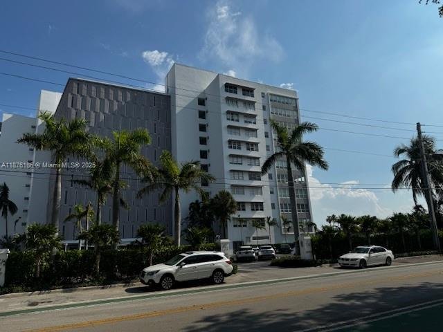 Condo in Bal Harbour, Florida, United States 2 - 17202942