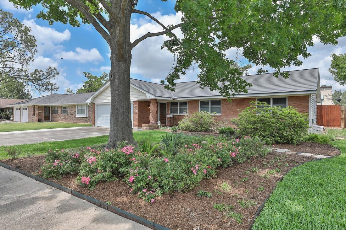 House in Houston, Texas, United States 1 - 17207406
