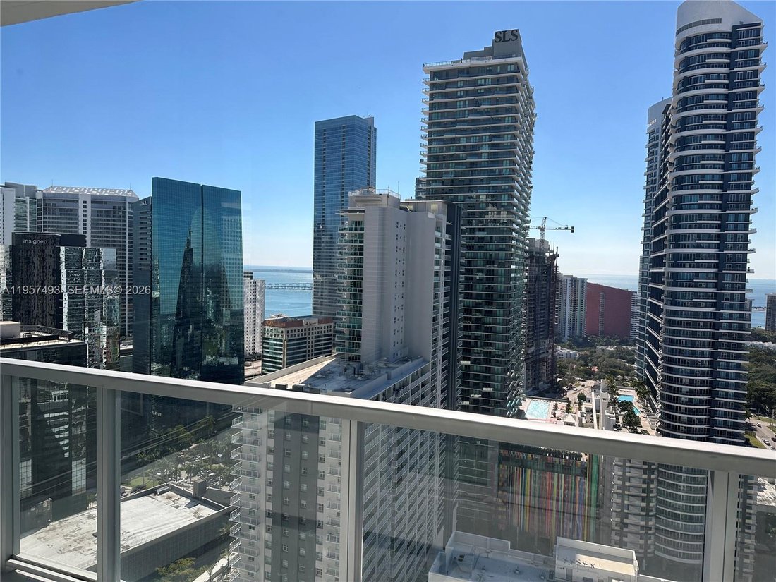 Condo in Miami, Florida, United States 2 - 17203913