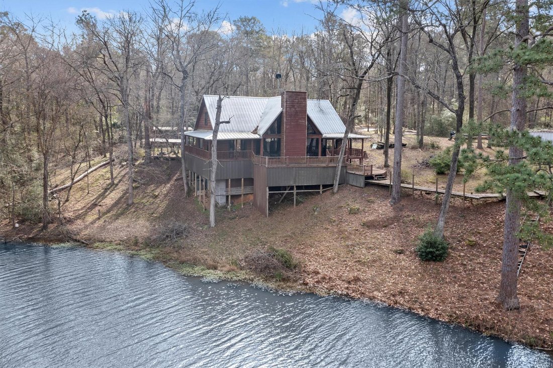 House in Crockett, Texas, United States 3 - 17208340