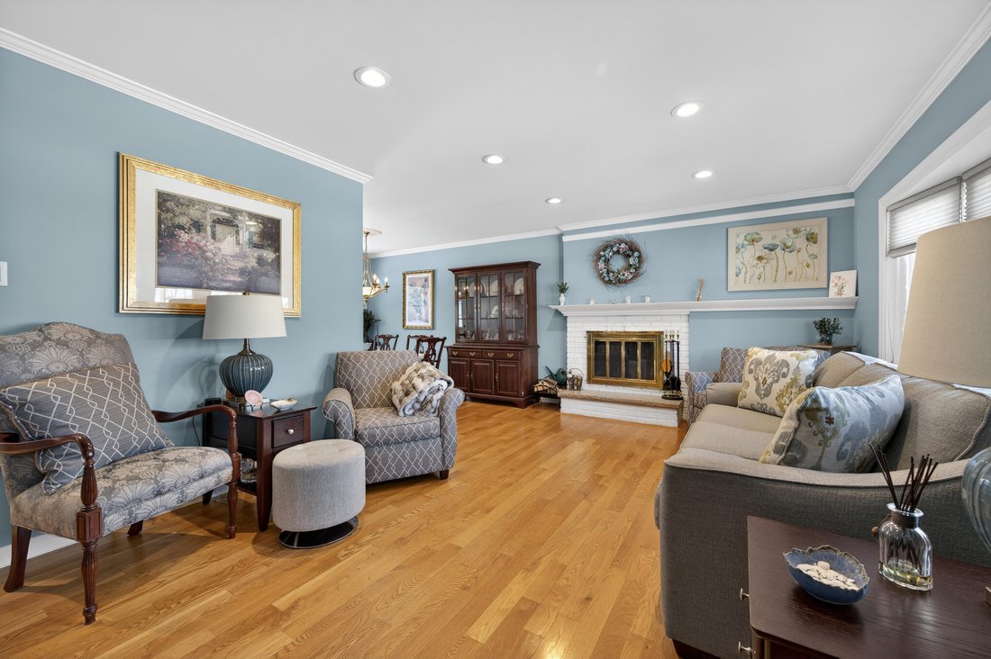 Land in Hicksville, New York, United States 3 - 17211401