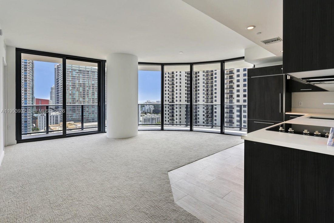 Condo in Miami, Florida, United States 5 - 17205247