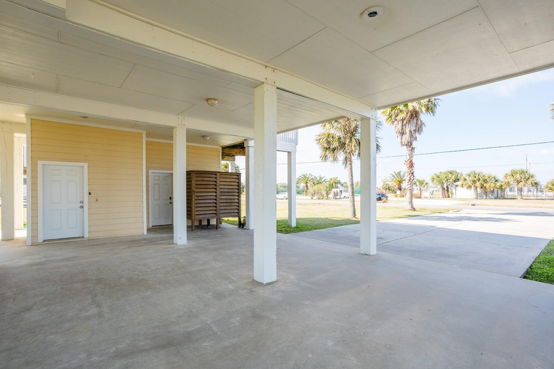 House in Galveston, Texas, United States 3 - 17208301