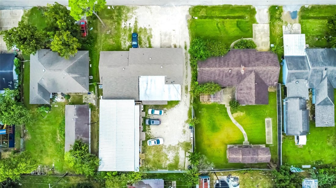 Houston, Texas, United States 3 - 17208177