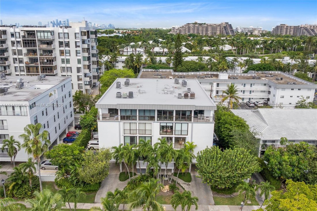 Condo in Key Biscayne, Florida, United States 2 - 17203794