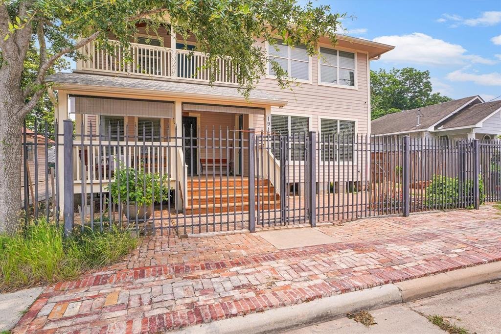 House in Houston, Texas, United States 2 - 17209996