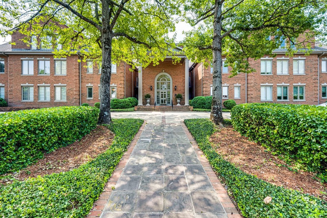 Condo in Nashville, Tennessee, United States 2 - 17201523