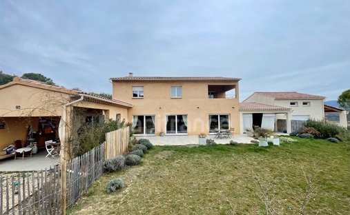 Casa a Apt, Provenza-Alpi-Costa Azzurra, Francia 1