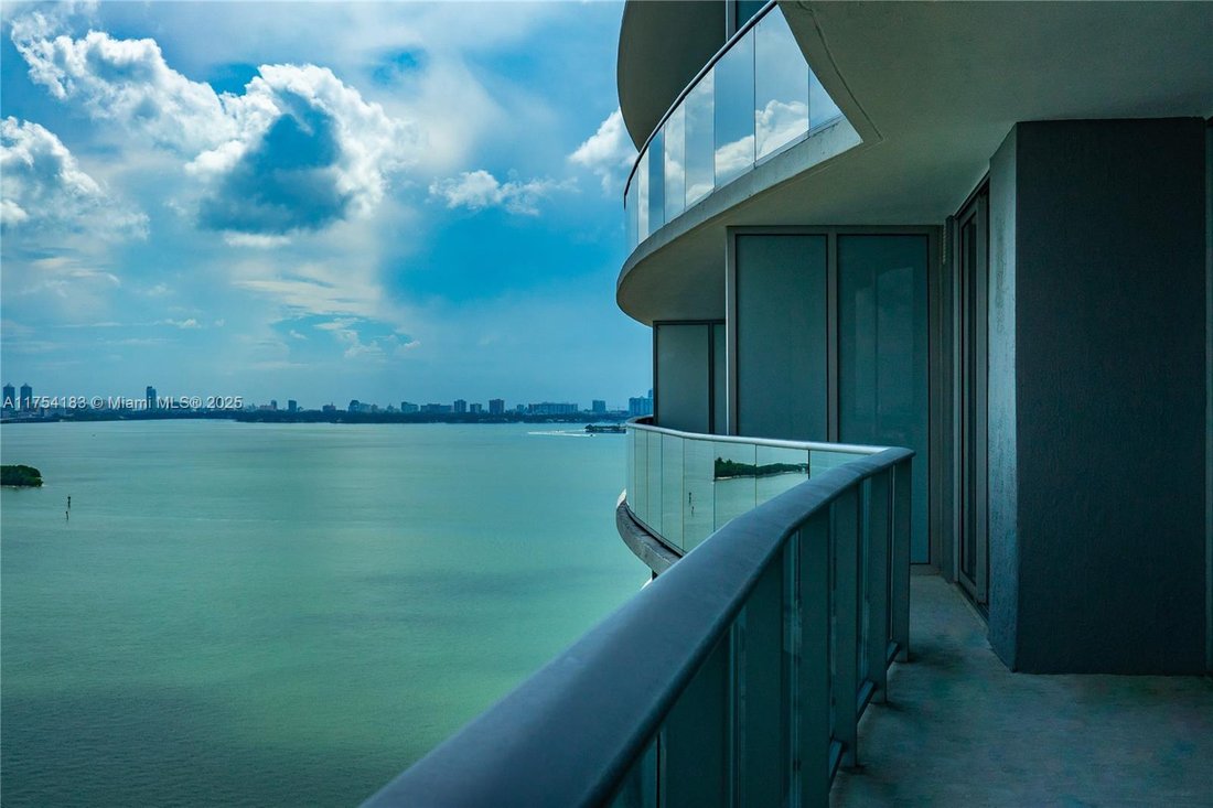 Condo in Miami, Florida, United States 1 - 17202387