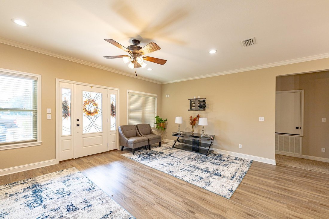 House in Yoakum, Texas, United States 5 - 17207322