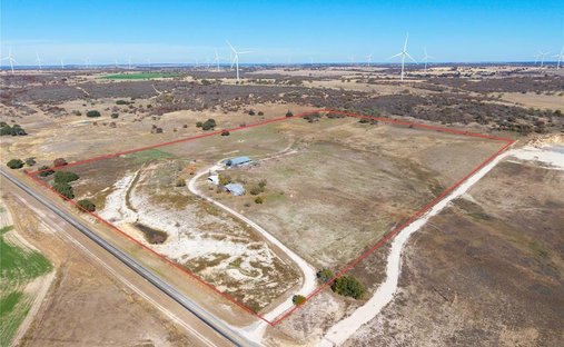 House in Goldthwaite, Texas, United States 1