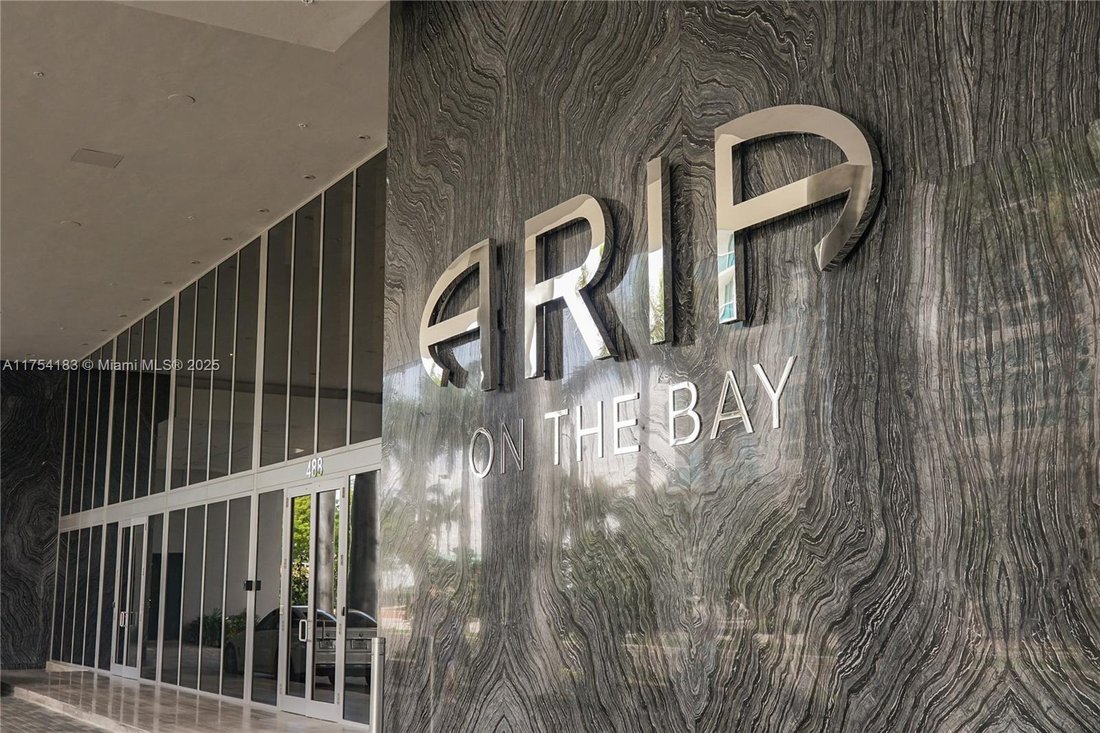 Condo in Miami, Florida, United States 4 - 17202387