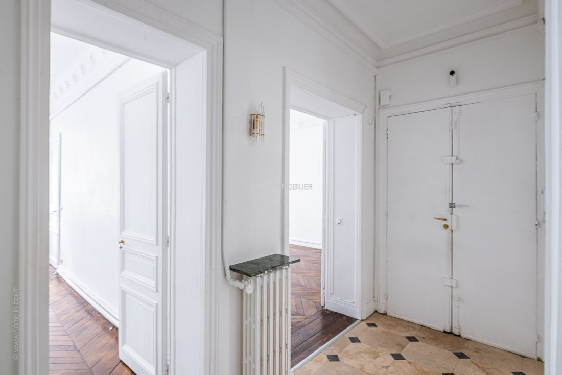 Apartment in Bois de Boulogne, Paris 16e Arrondissement, Paris 4 - 17044990