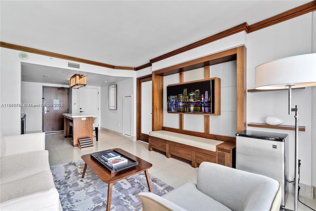 Condo in Miami Beach, Florida, United States 3 - 17205510
