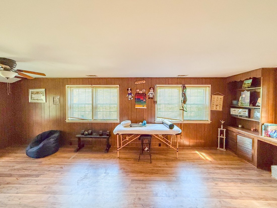 House in New Johnsonville, Tennessee, United States 5 - 17201983