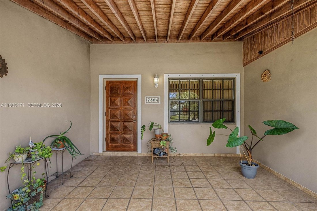 House in Miami, Florida, United States 3 - 17204783