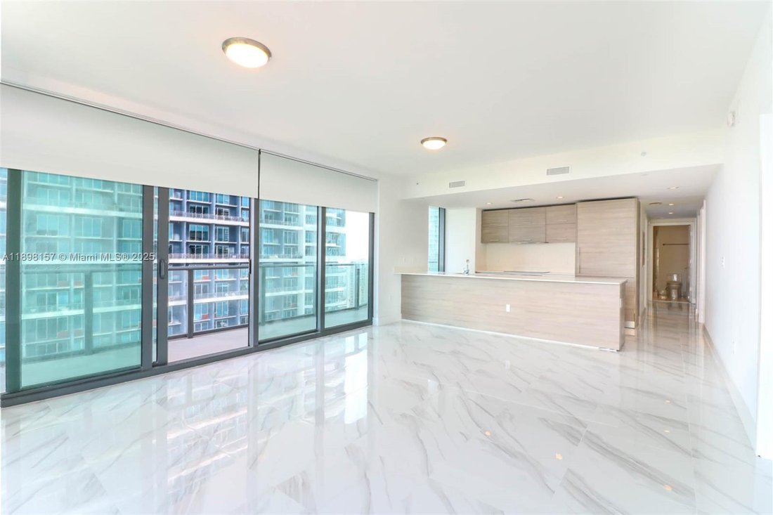 Condo in Miami, Florida, United States 4 - 17206669